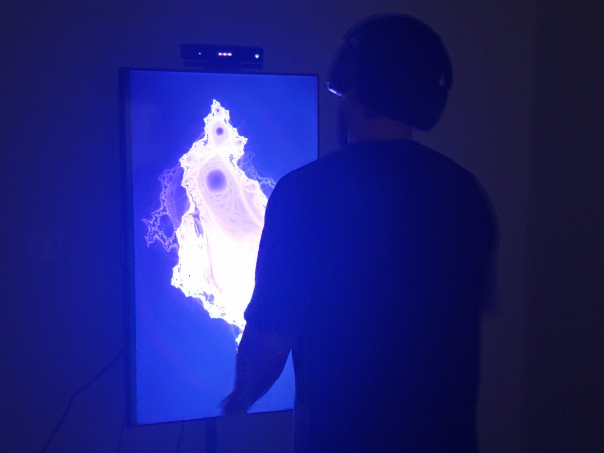 Com mostra interativa, projeto GPIO une arte e tecnologia na Casa Nuvem