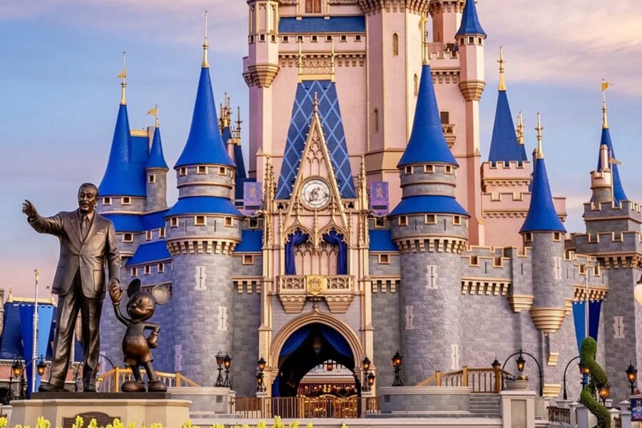 Disney: uso de IA em atração "fantasma" do parque divide opiniões na web