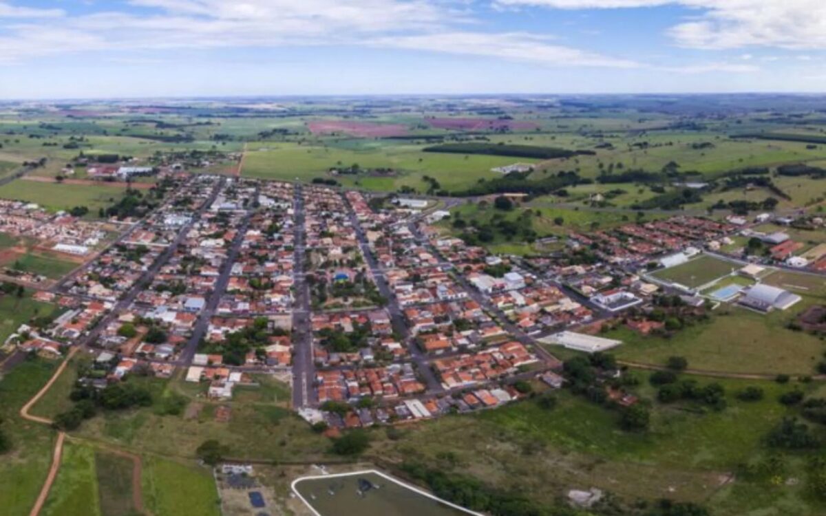 Eleitores de Macedônia escolhem novo prefeito neste domingo em eleição suplementar