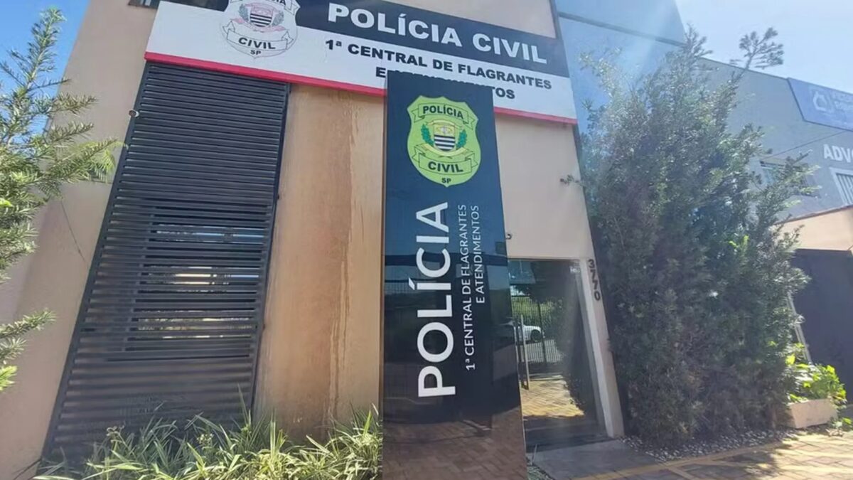 Homem é baleado após negar entrada de três pessoas em casa noturna