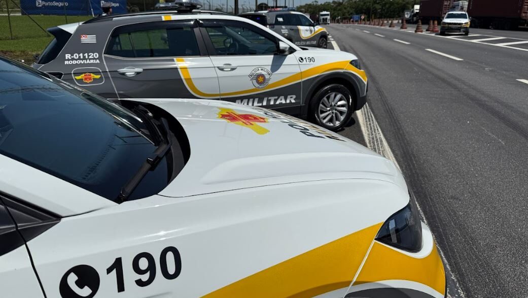 Motociclista é preso com 1 kg de maconha após fugir de abordagem em rodovia