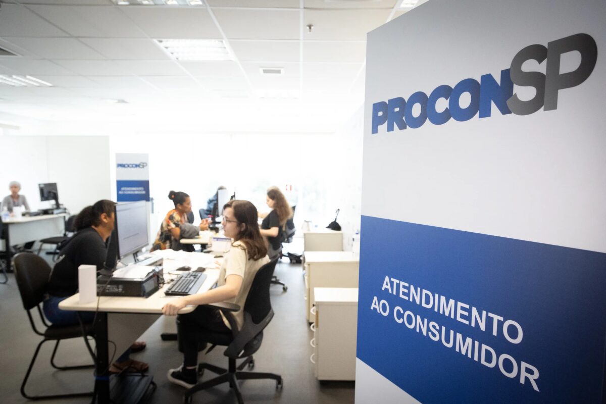 Procon-SP emite alerta com orientações e riscos sobre o uso do Open Finance
