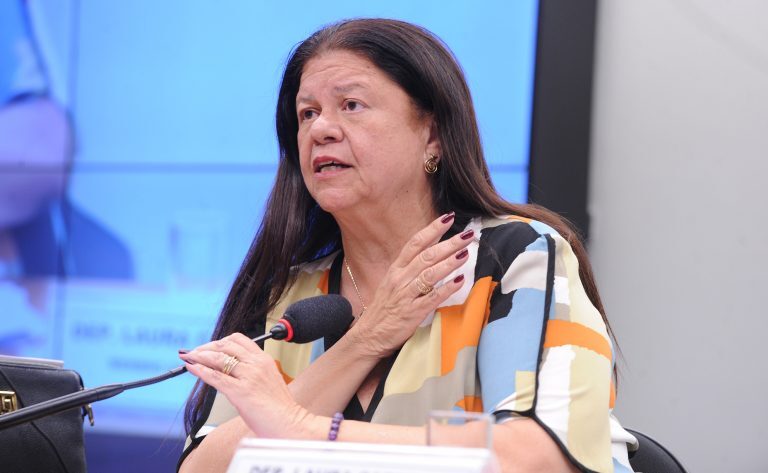 Projeto cria sistema nacional para registrar e acompanhar crianças e adolescentes órfãos