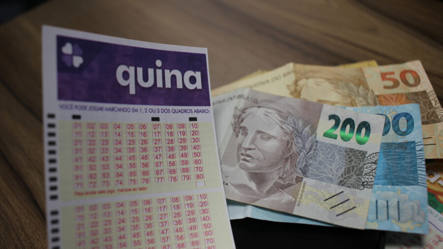 Quina hoje (03/10): veja os números sorteados