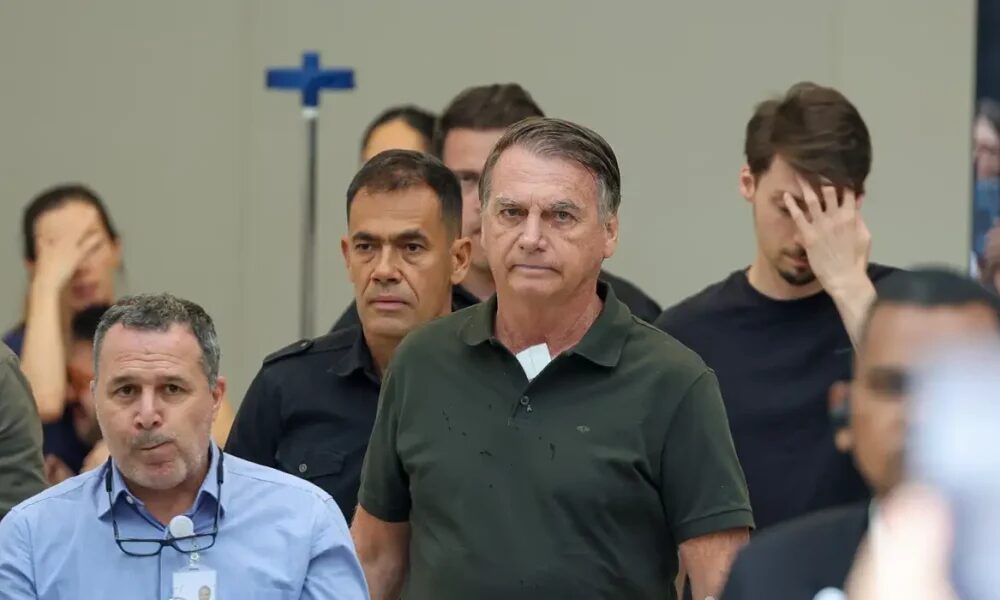 STF deve julgar revisão da condenação de Bolsonaro após eleições