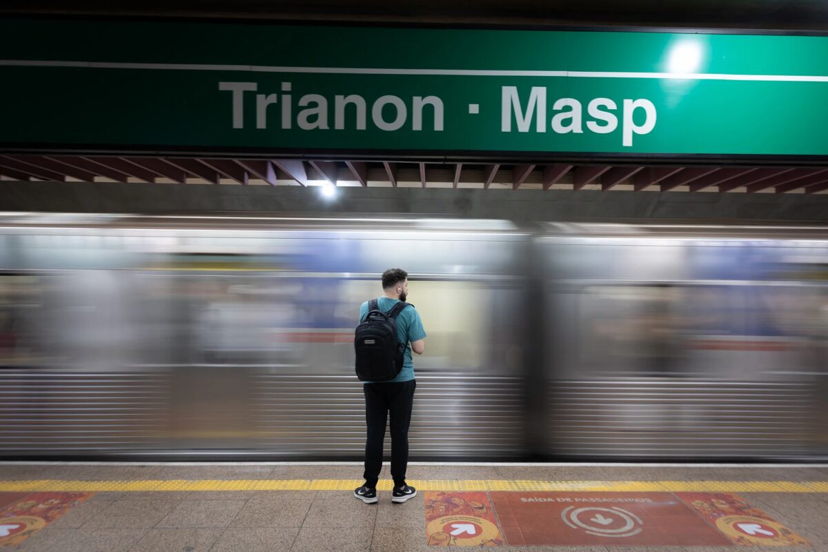 Veja como vai funcionar o Metrô durante o feriado prolongado de Finados